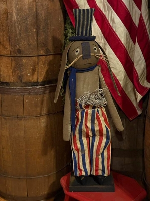Primitive Americana Bunny 21